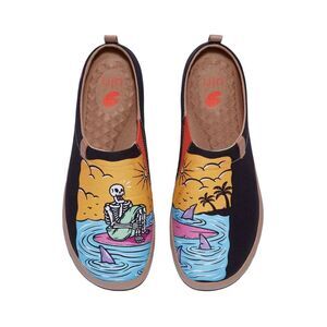 UIN Artistic Black and Orange Slip-On Loafers